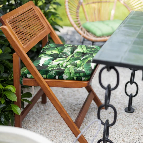 Vodeodolný podsedák na stoličku na terasu alebo balkón 40 x 40 cm s listami monstery