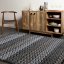 Hnědý skandinávský koberec do ložnice