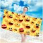 Brisača za plažo z motivom veselih emotikonov 100 x 180 cm