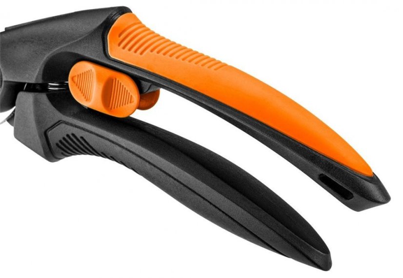 Záhradné kovadlinkové nožnice 210 mm  TPR 15-211 NEO