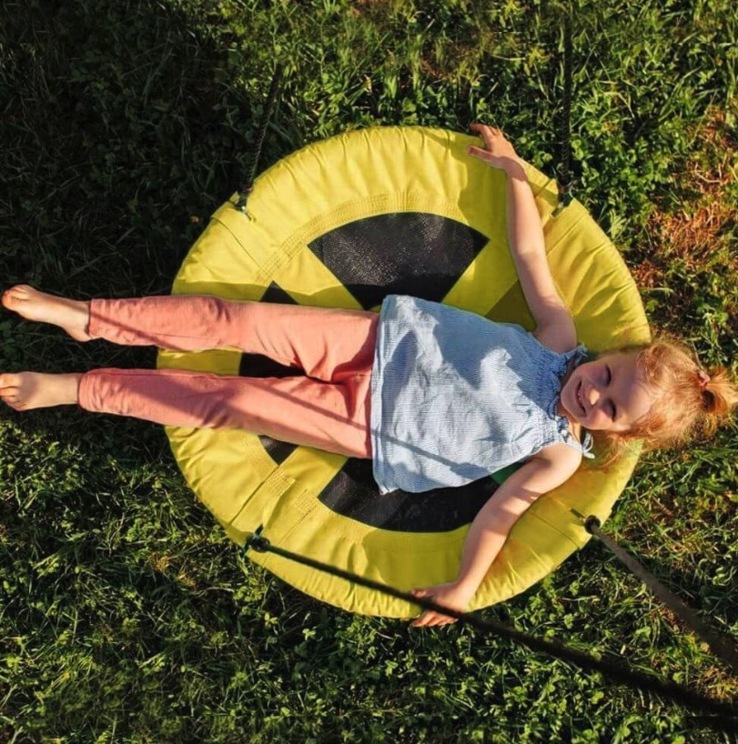 Závesná hojdačka bocianie hniezdo v žltej farbe 100 cm