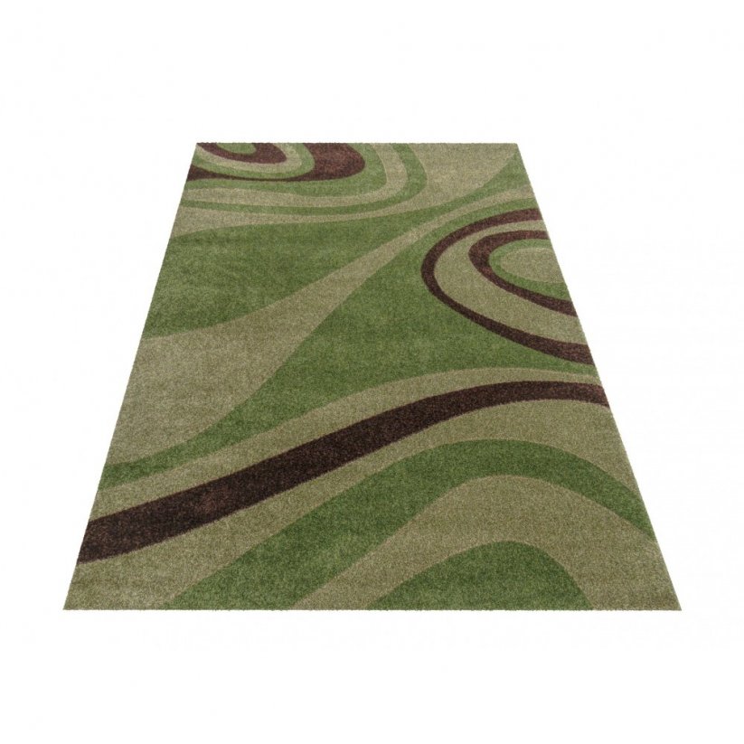 Зелено-кафяв килим с шарки