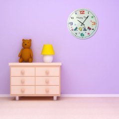 Biele detské hodiny na stenu so zvieratkami