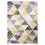 Unverwechselbarer Trendteppich mit geometrischem Muster