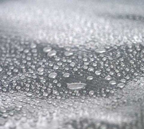 Hrubá strieborná krycia plachta s gramážou 260 g/m2