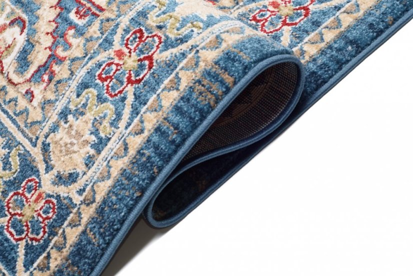 Blauer orientalischer Teppich im marokkanischen Stil