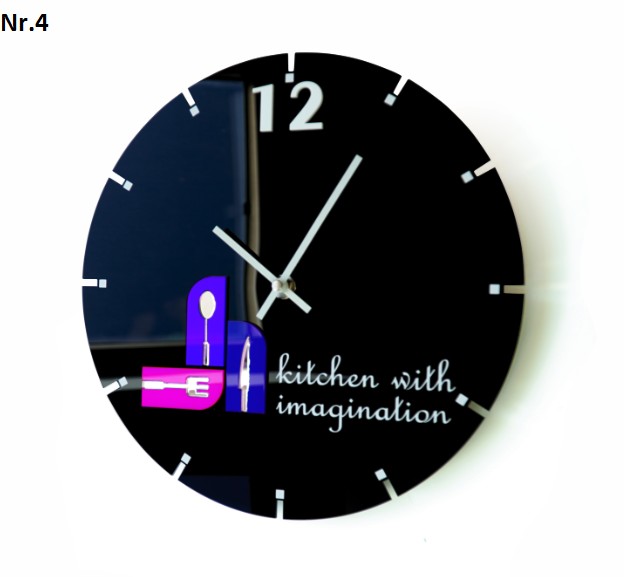 Kuchyňské nástěnné hodiny s tichým chodem