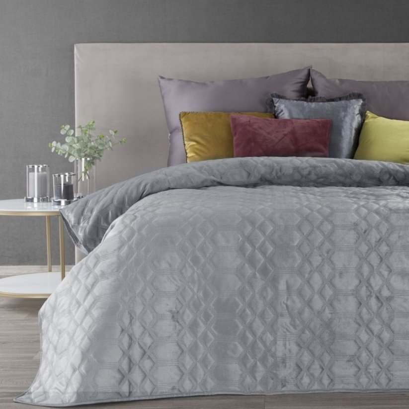 Luxusní jednobarevný přehoz na postel šedé barvy