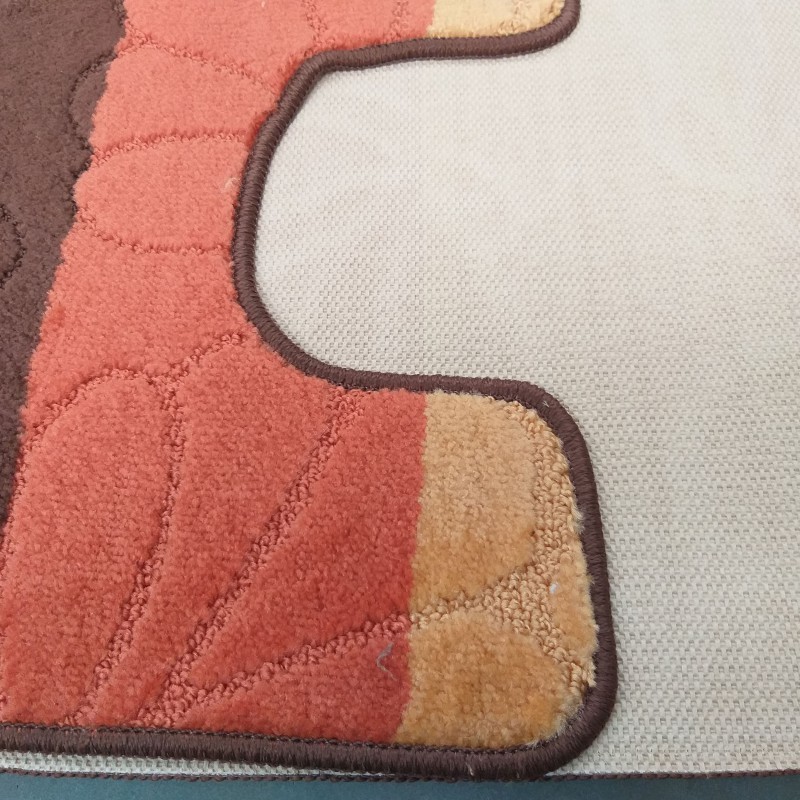 Комплект килимчета за баня в кафяво
