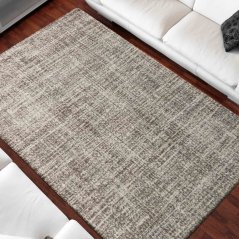 Hochwertiger beiger Teppich mit feinem Muster
