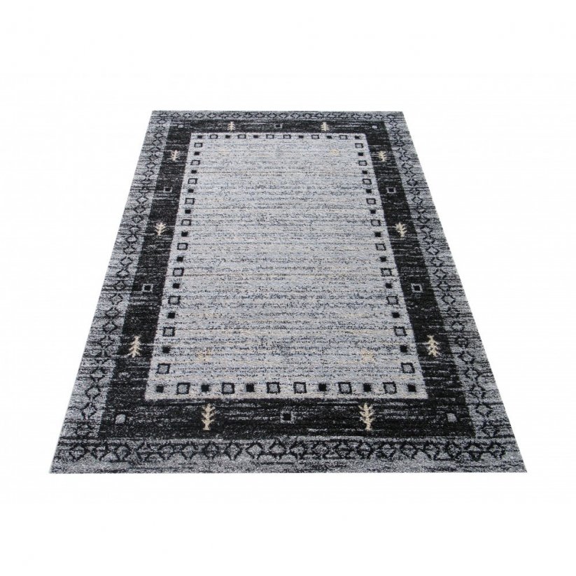 Kusový koberec v šedé barvě