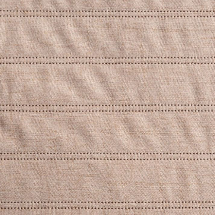 Marelično prešito posteljno pregrinjalo z laneno teksturo