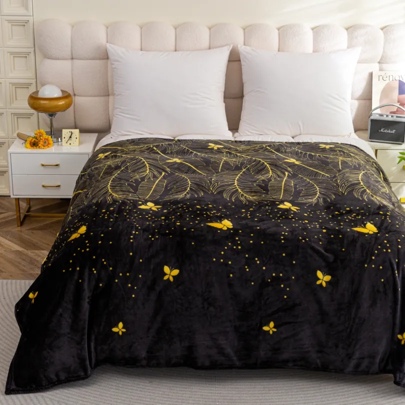 Čierna deka z mikrovlákna s jemným vzorom