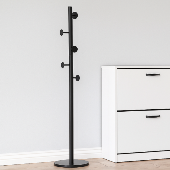 Stojanový vešiak REDA 174 cm – čierny kovový vešiak s mramorovou základňou
