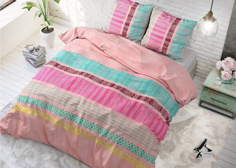 Mehrfarbiger Bettbezug ACHIE PINK 200 x 200 cm