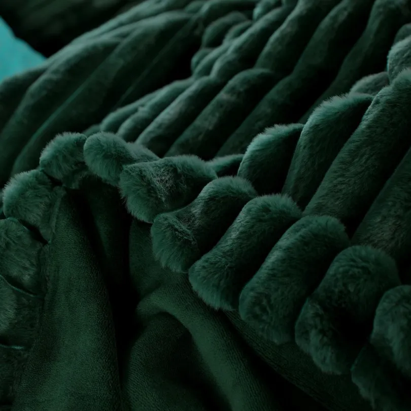 Plyšové posteľné obliečky - tmavozelené