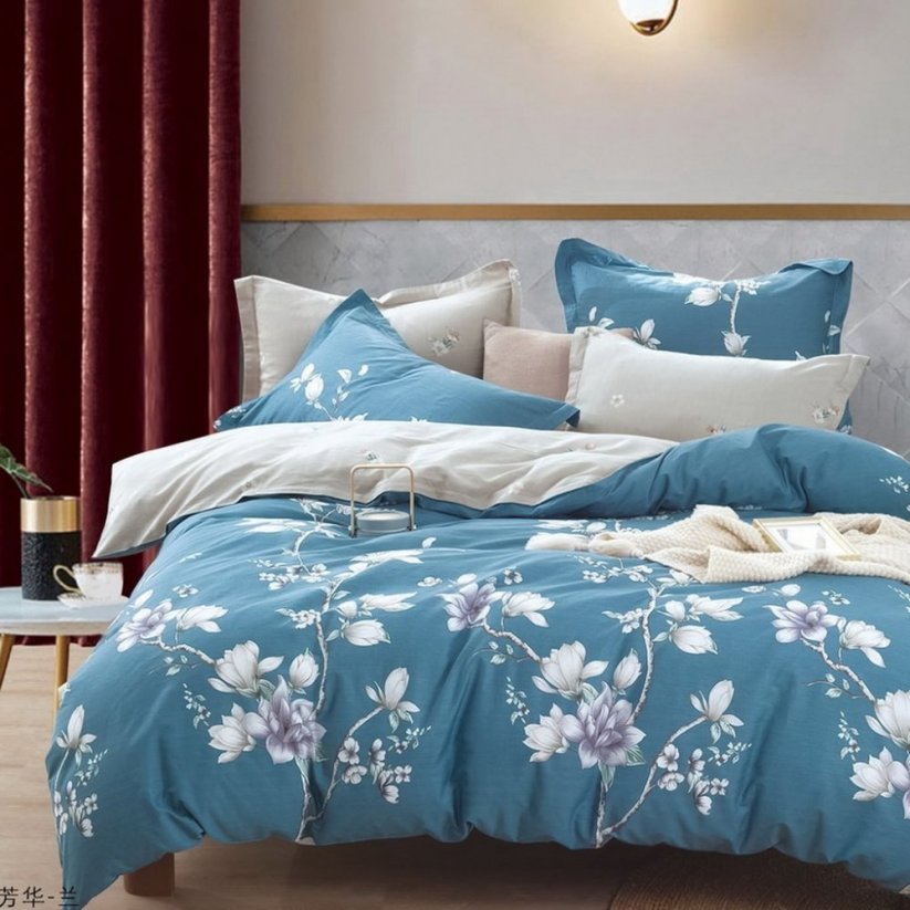 Kék megfordítható ágynemű virágmintával