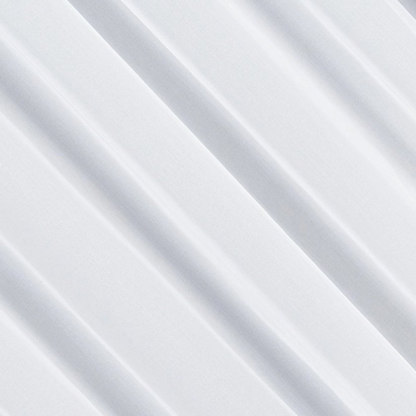 Záclona zo šifónu na štipce – ľahkosť a jemnosť pre váš domov