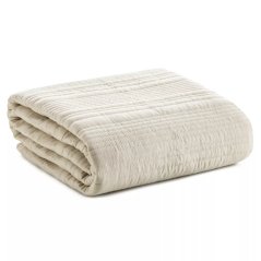 Elegantný prehoz na posteľ TARA z matnej tkaniny s prešívaným vzorom - béžový