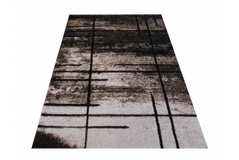 Sivý koberec s abstraktným hnedým vzorom