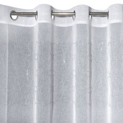 Perdea albă frumoasă pe cercuri cu flori decorative din zirconiu cubic 140 x 250 cm