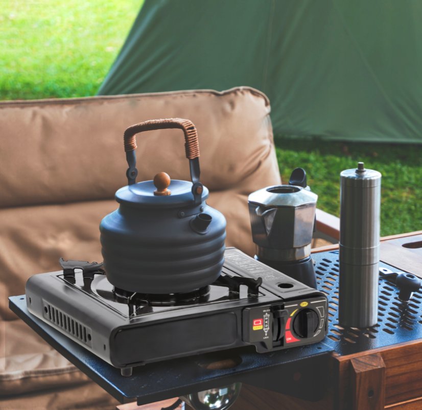 Turistický plynový vařič na kartuše