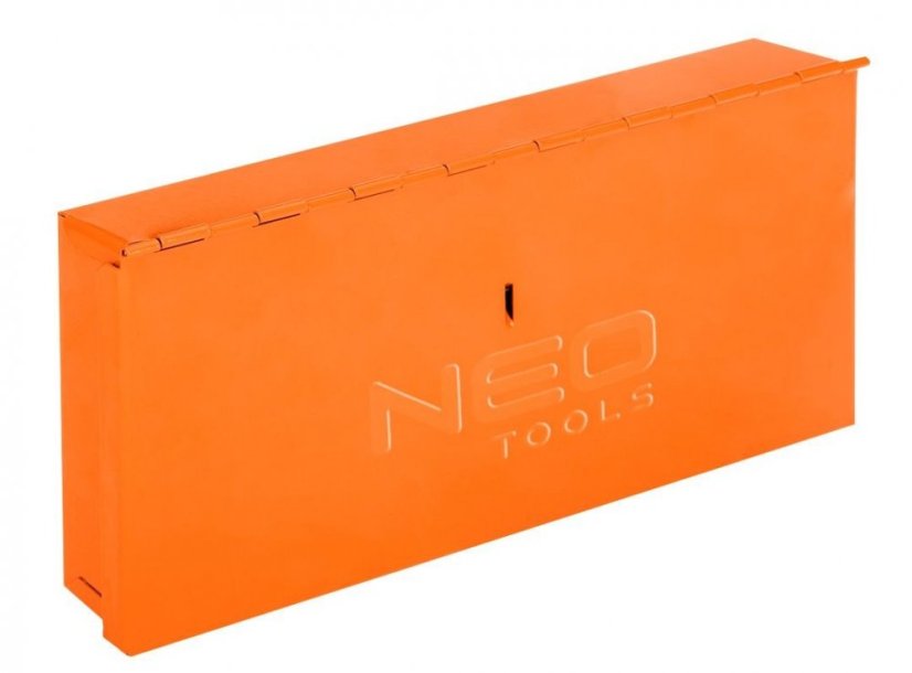 Szerszámok és csapok M3-M12, 32 darabos HSS készlet tokban 12-915 NEO
