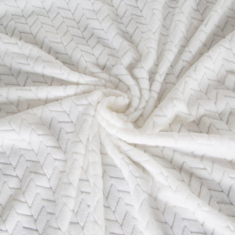 Krémová dekoračná deka zo zamatovo hebkej tkaniny