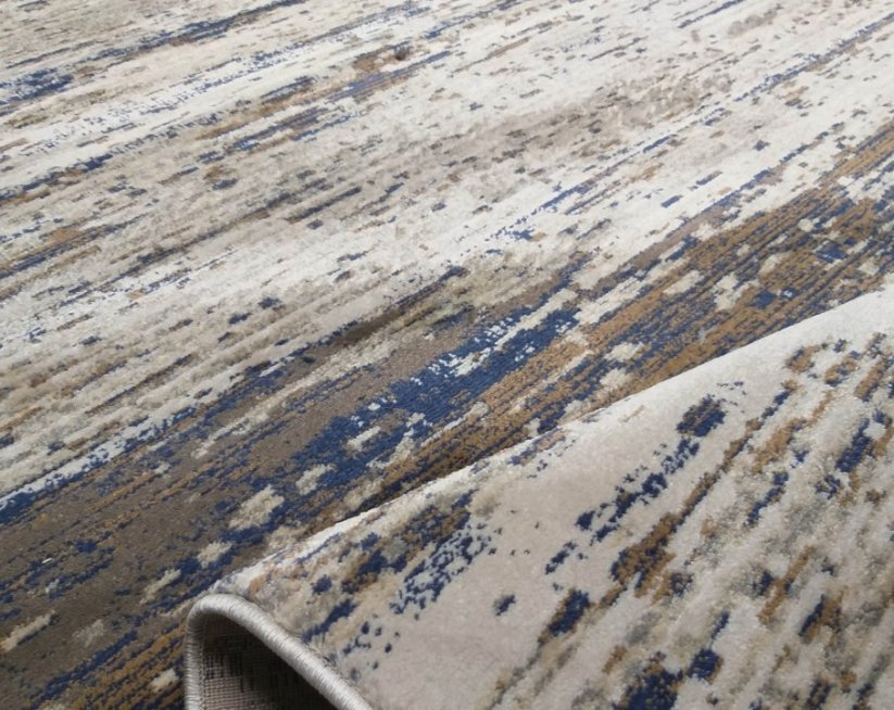 Многоцветен непреходен килим с модерен дизайн