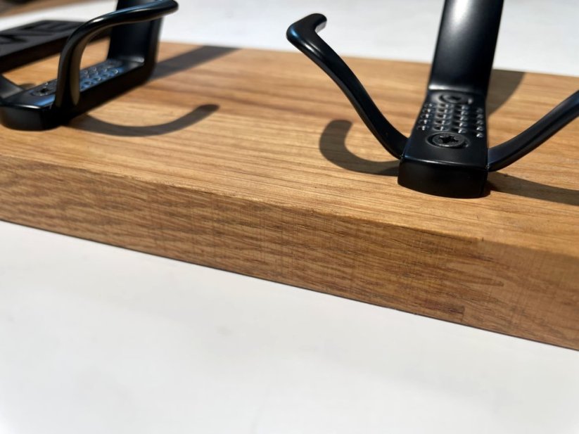 Minimalistický nástenný vešiak Modern Oak 80 cm