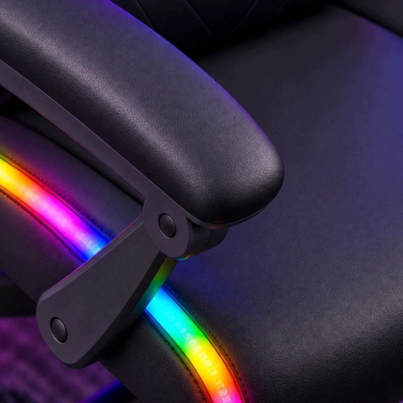 Igraća stolica s RGB LED rasvjetom, osloncem za noge i daljinskim upravljačem
