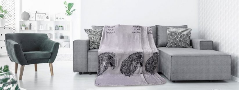Šedá deka s motivem papouška - Rozměr: Šířka: 220 cm  Délka: 240cm