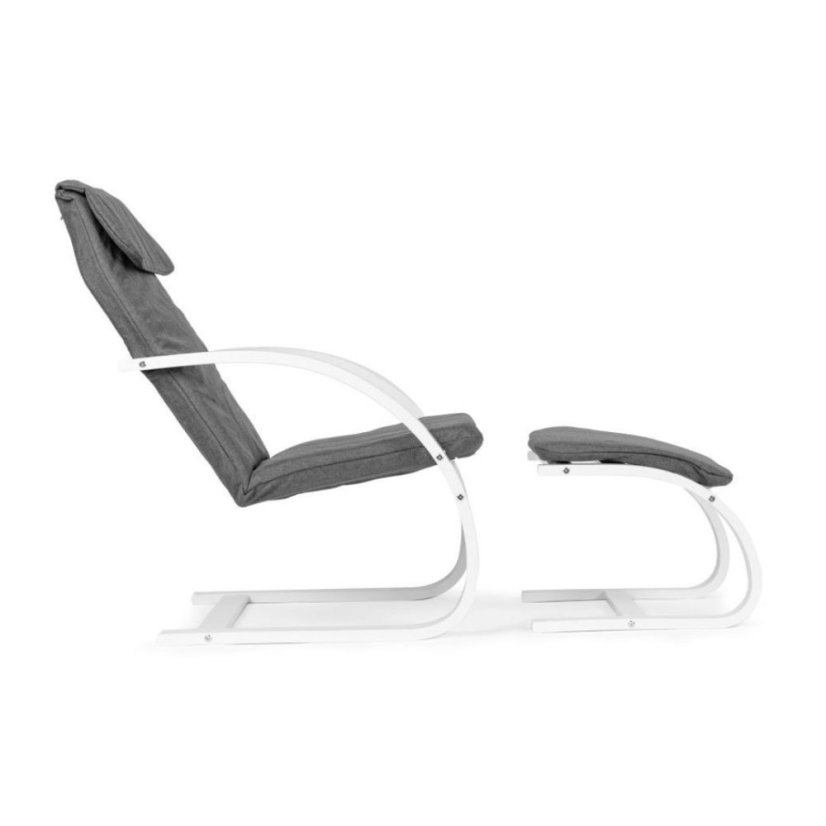 Finn relaxfotel lábtartóval nappaliba