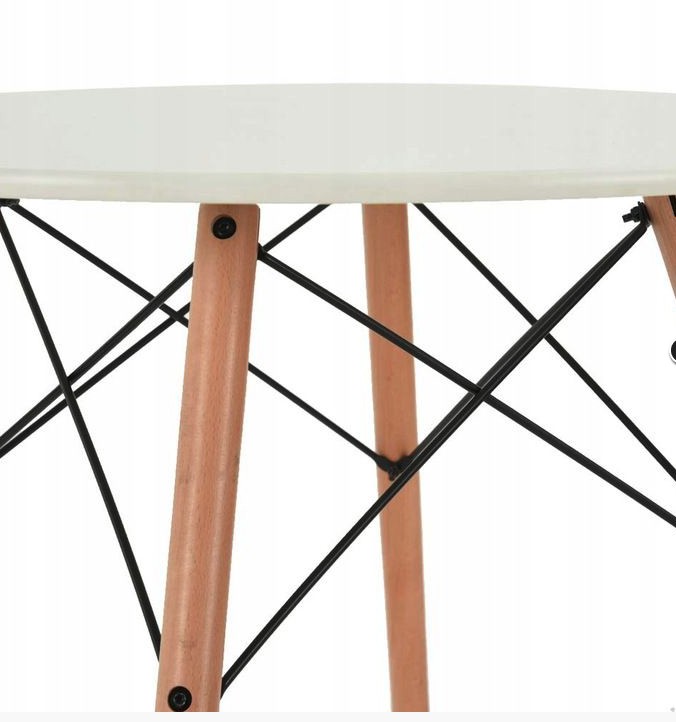 Moderní konferenční stolek v skandinávském stylu
