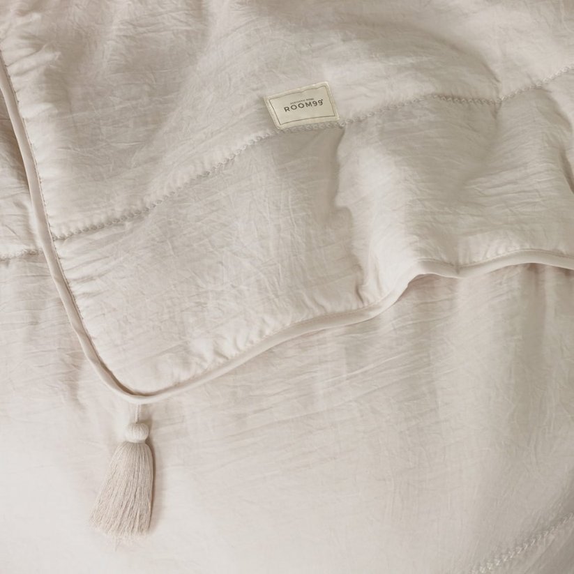 Noemi Krémszínű ágytakaró bojtokkal 220 x 240 cm