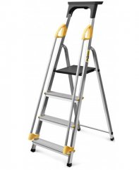 Hliníkový rebrík so 4 schodíkmi, zábradlím a nosnosťou 150 kg
