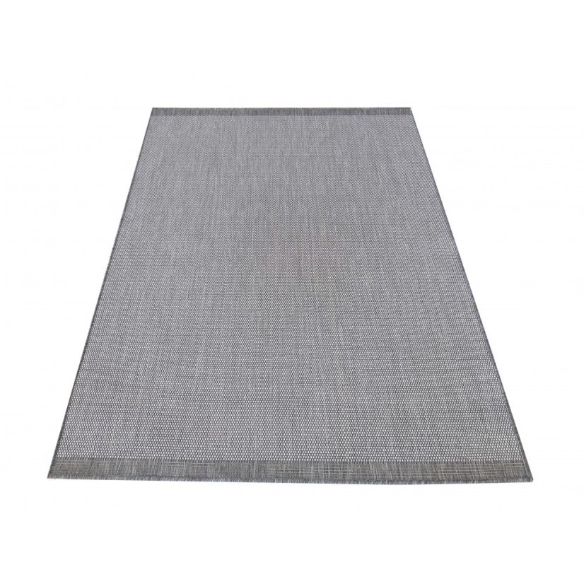 Tappeto morbido versatile colore grigio