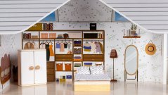 Hiška za lutke s pohištvom Emma Ecotoys Residence