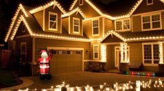 Decorazione natalizia Babbo Natale gonfiabile con illuminazione a LED 180 cm
