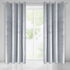 Svetlosivé hotové závesy so zavesením na kruhy materiálu velvet 140 x 250 cm