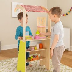 Hölzerne Kinderbude - Laden mit Gemüse und Obst