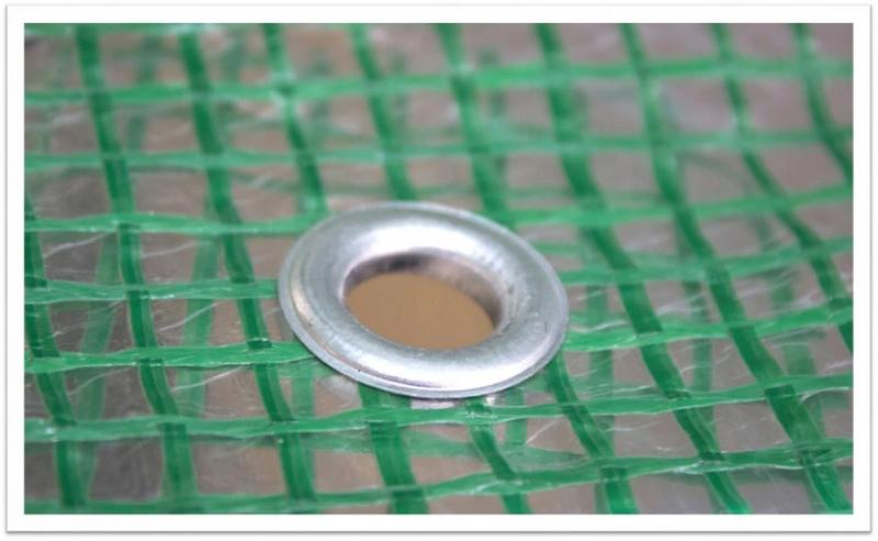 Praktický záhradný fóliovník s rozmermi 180 x 140 x 94 cm