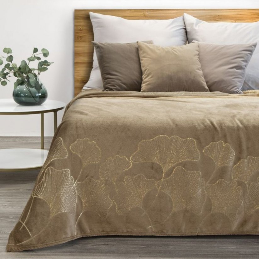 Luxusní přehoz na postel béžové barvy s potiskem