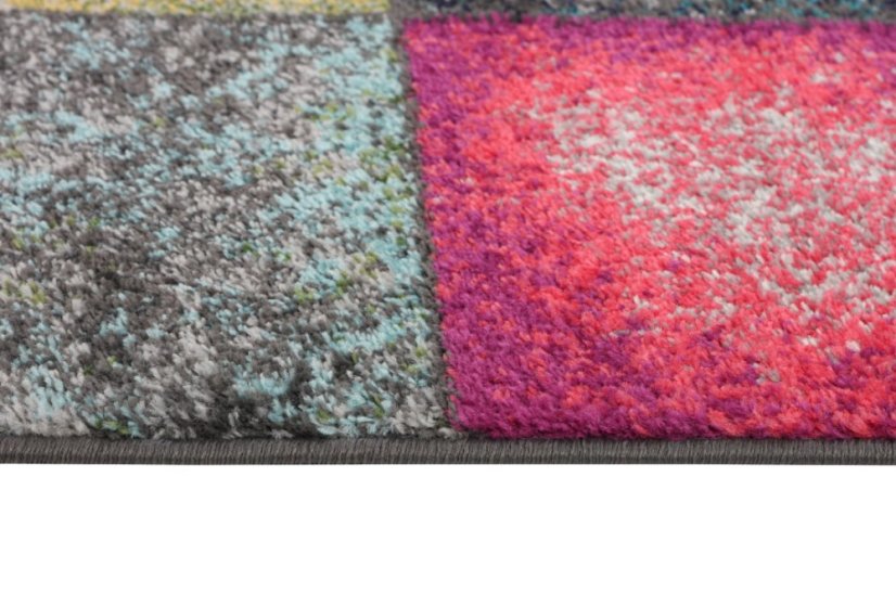 Farebný koberec s kockovaným vzorom Salsa