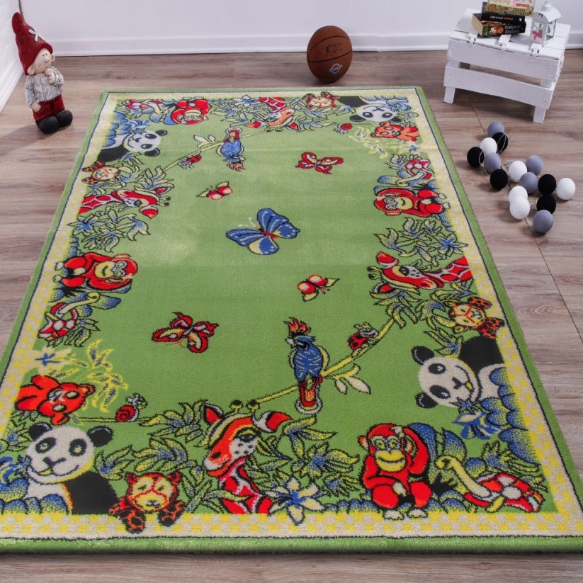 Originálny zelený koberec s motívom zvierat