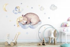 Dětská nálepka na zeď s motivem spícího medvěda na obláčku