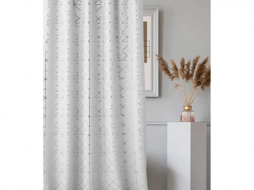 Elegantna bela zavesa s srebrnim vzorcem na nagubanem traku 140 x 260 cm