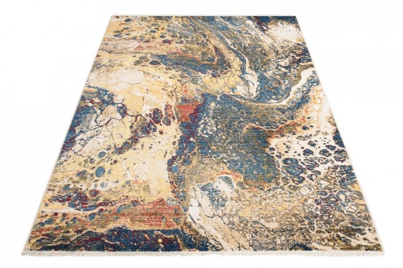 Луксозен килим с абстрактна шарка за дневна