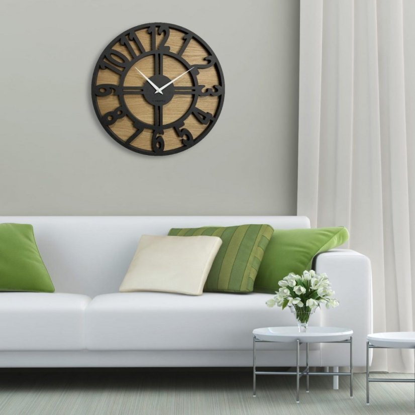 Kvalitní hodiny ze dřeva kulatého tvaru ARABIC LOFT