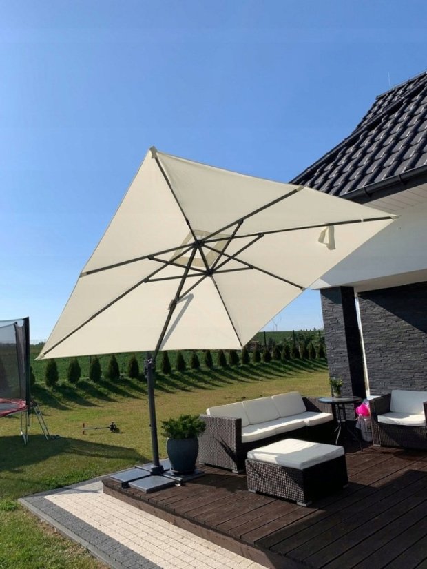 Vrtni suncobran MINI ROMA 2,5 x 2,5 m bež